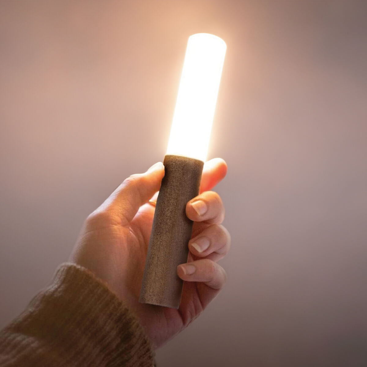 Ladattava LED-seinävalaisin magneettikiinnitys, ruskea 18x2,5cm USB-ladattava – lahja kodin ystävälle USB-ladattava – kuva 3