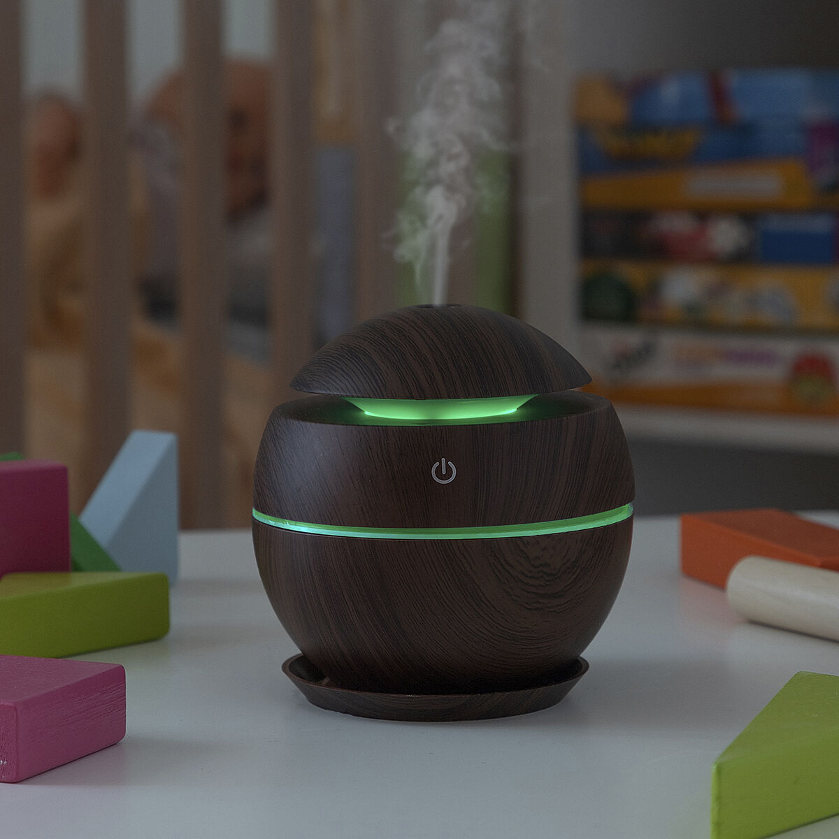 Ilmankostutin hajustaja 130 ml, ultrasoninen, hiljainen, tumma puuviilu led-valo