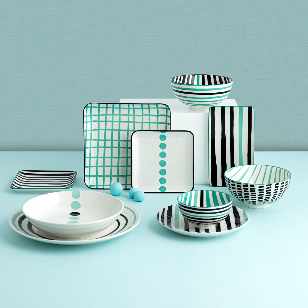 Keramiikkalautanen 26,5 cm, zigzag-monivärinen, tiskikone & mikro, 12 kpl