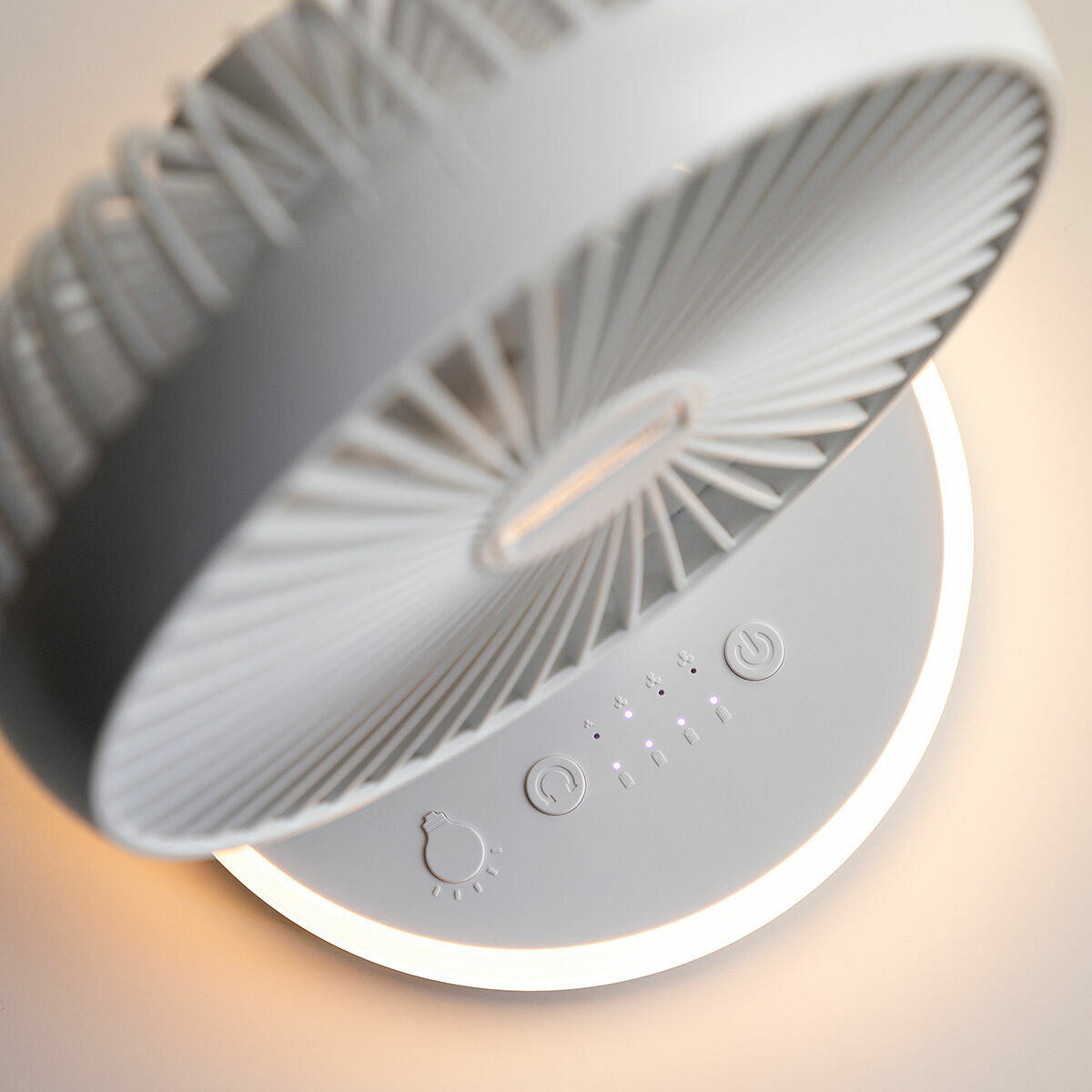 Ladattava pöytätuuletin, hiljainen LED-valolla 4000 mAh Ø6,6''