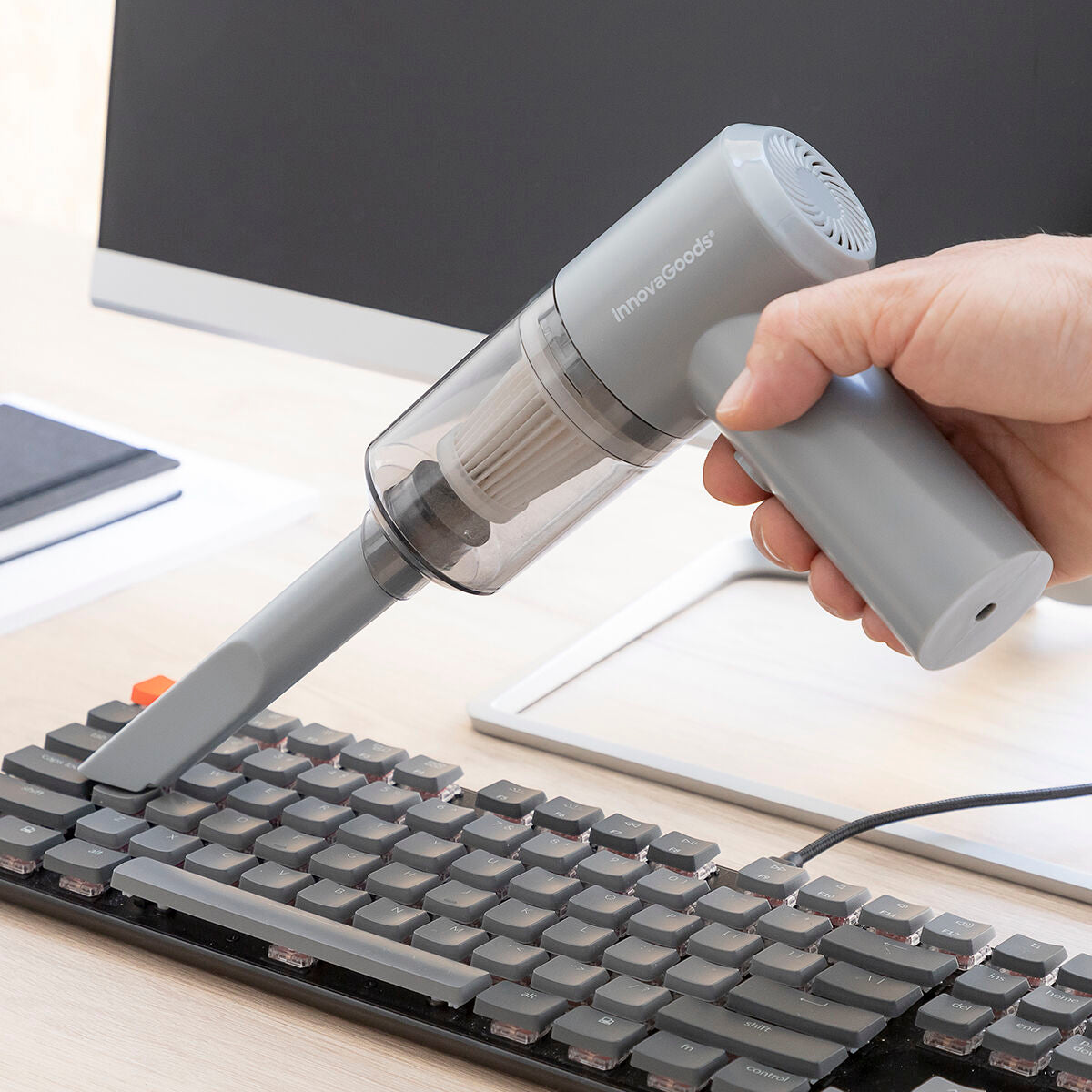 Langaton käsipölynimuri USB-ladattava 100 ml, autoon & kotiin, harjasuutin