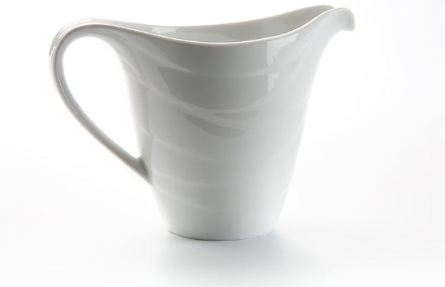 Maitokannu posliini 8 x 14 x 8,4 cm, elegantti klassinen muoto