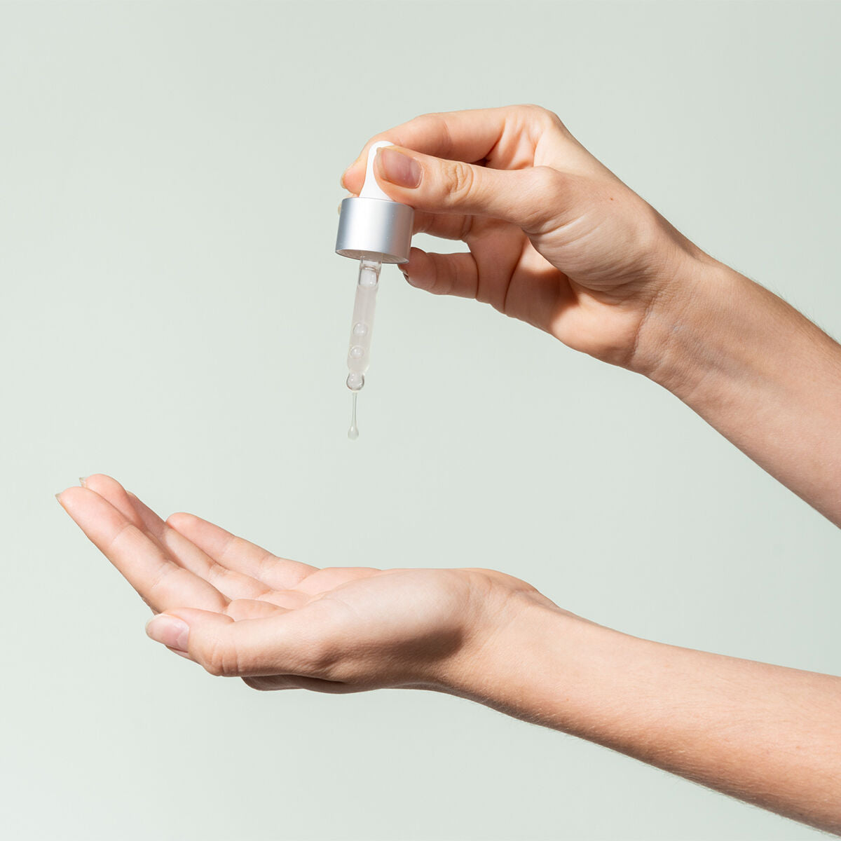 CBD kasvoseerumi, herkälle iholle 30 ml - niasiinihappo & hyaluronihappo, kaura – kasvoseerumi THC-vapaa – kuva 6