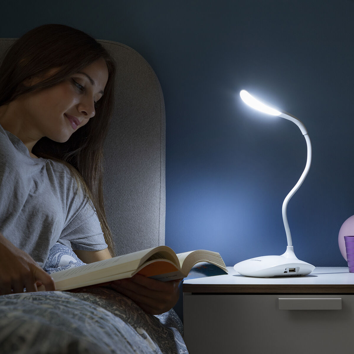 Ladattava led-pöytälamppu, kosketusohjaus ja 3 kirkkaustasoa, powerbank – pöytälamppu lukulamppu – kuva 4