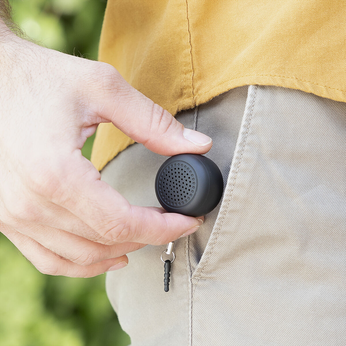 Pieni bluetooth kaiutin mini, kannettava 1 W, handsfree & selfie-kaukosäädin – Bluetooth-yhteys kannettava bluetooth-kaiut…