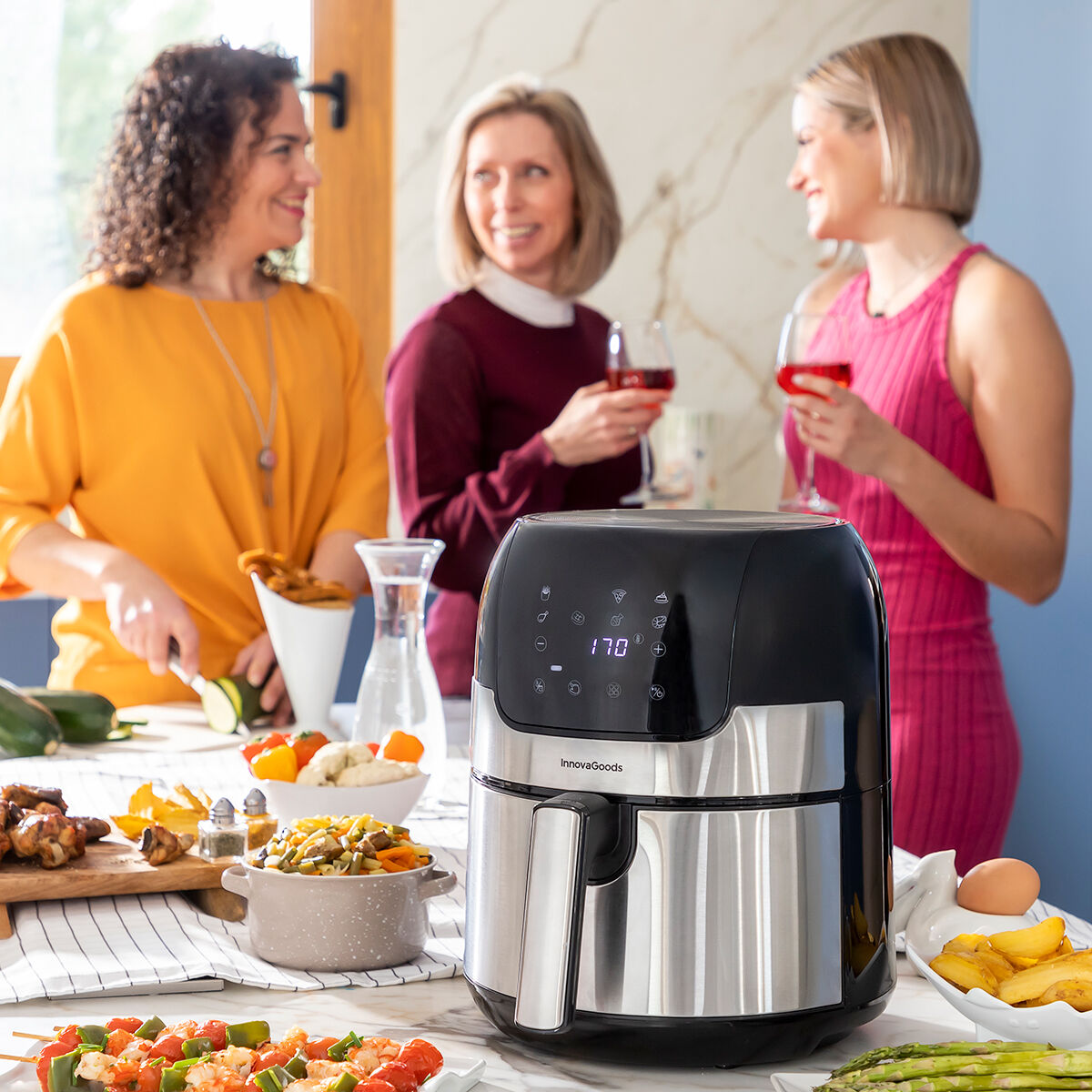 Airfryer 3,5 l, 360° kiertoilma, 1400 W, 8 ohjelmaa — 2–3 hengelle