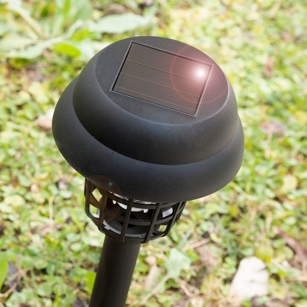 Hyttysansa aurinkokennolla, UV-puutarhalamppu IP44 automaattisella sensorilla