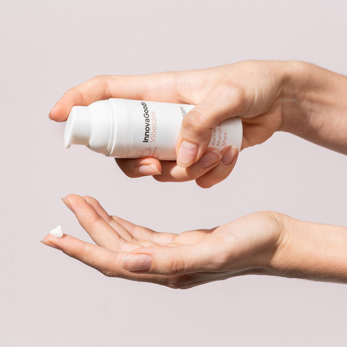 Kosteuttava kasvovoide kombucha 50 ml, vegaaninen, kuivalle iholle ja suojaa ihoa