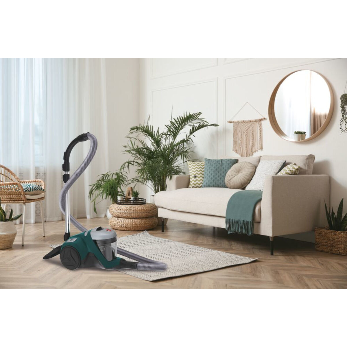 Pölynimuri ilman pussia 850 W, sykloninen, vihreä, 7 m johto Hoover