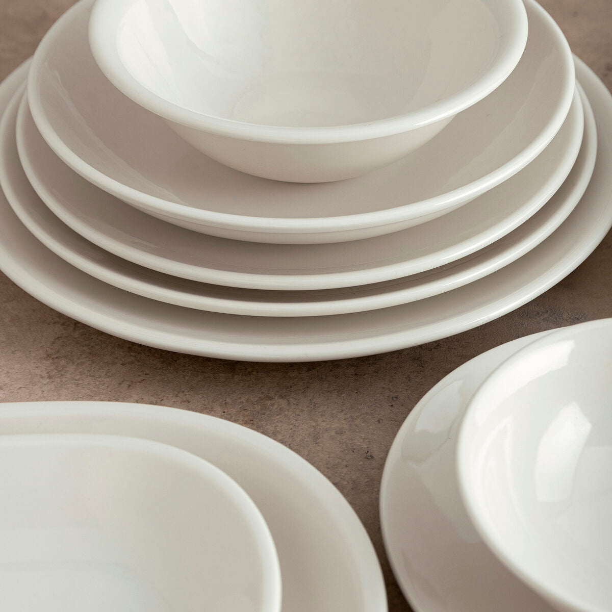 Ruokalautaset 27 cm, valkoinen keramiikka, pinottavat 6 kpl - tiskikone & mikro