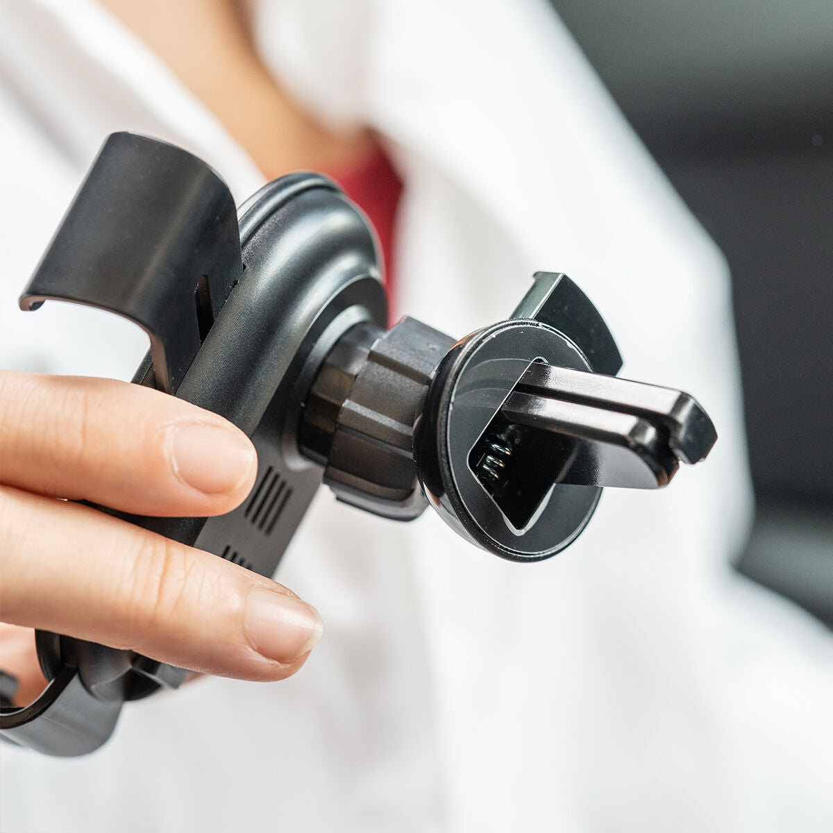 Langaton puhelinteline autoon 15 W ilmastointiritilään, automaattinen 360 asteen – handsfree käyttö yhteensopiva iPhoneen …